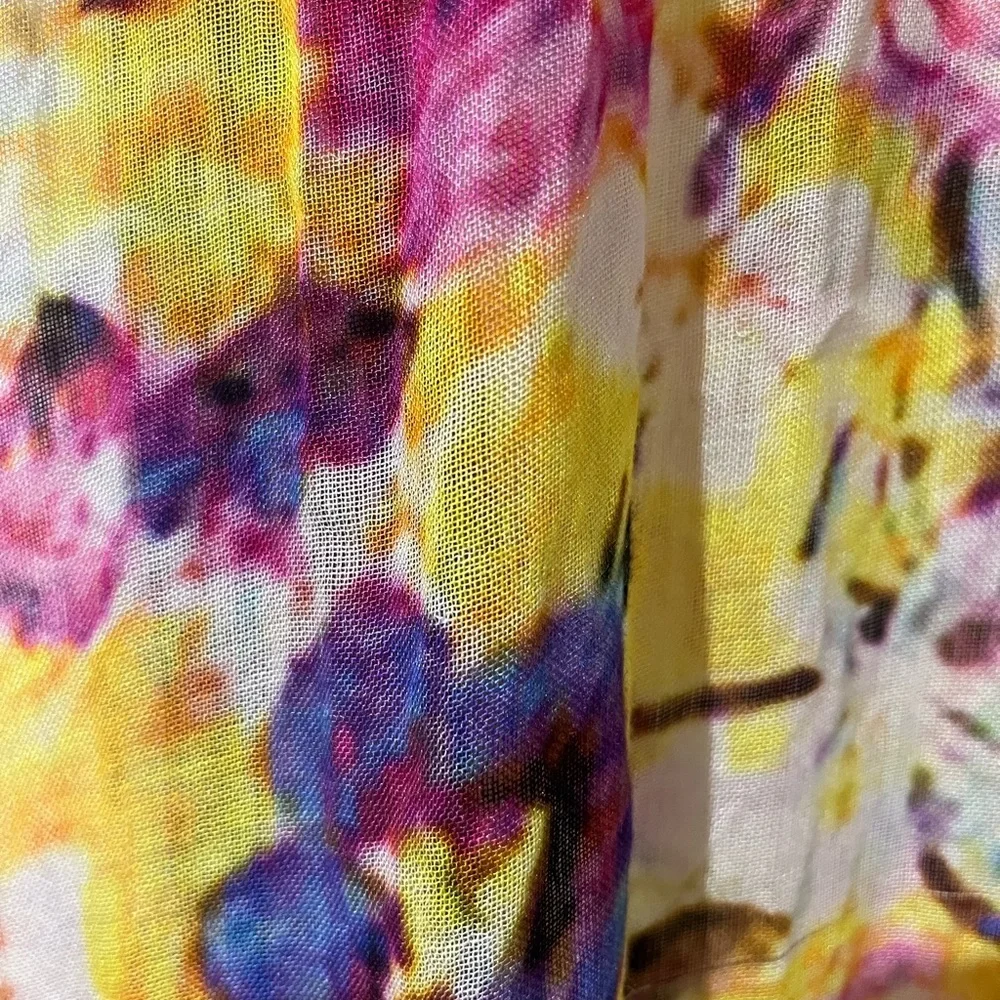 Neiman Marcus Scarf Large floral print